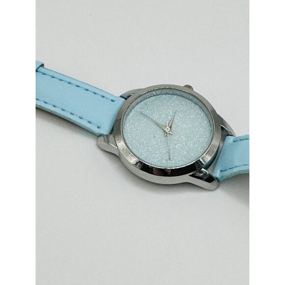 Ladies BWC Dressy Sparkly Round Silver Tone Blue Faux Leather Analog Watch F5 - Picture 4 of 7